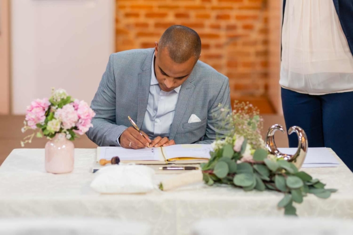 Hochzeit in Tangermünde - Trauung Unterschrift